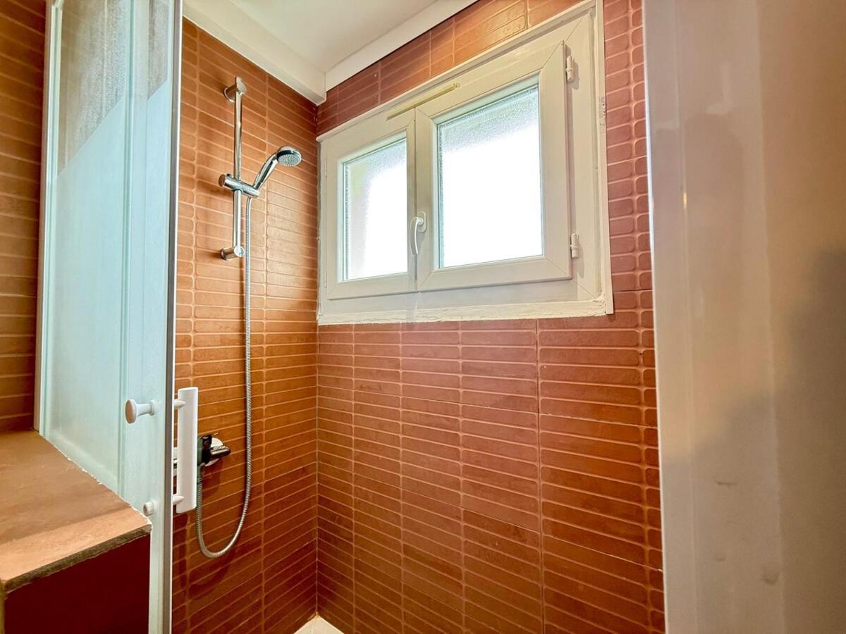 Appartement Terrasse Vue Mer & Rade - Renove & Spacieux - Transport A Proximite